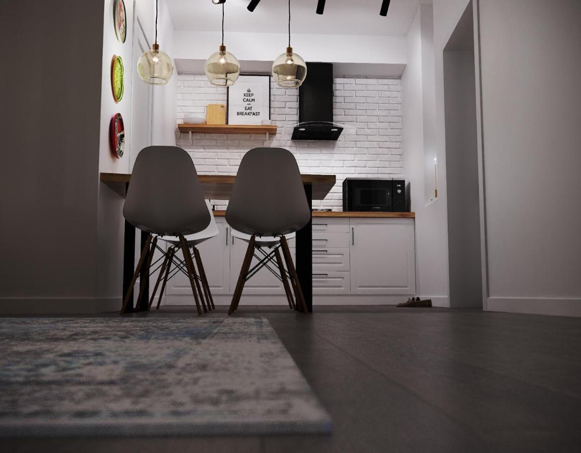 Green Studio Apartment Tashkent Bagian luar foto